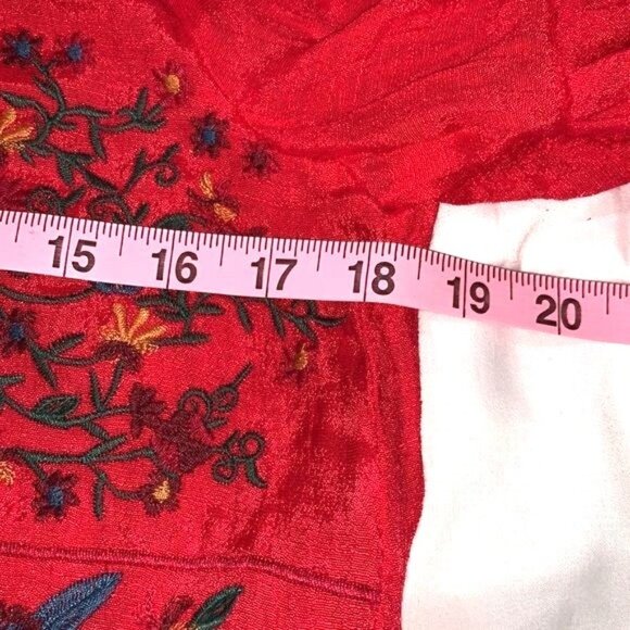 Umgee USA Womens Red Embroidered Bell Sleeve Boho Dress M Rayon Flowy Fit - Picture 15 of 16